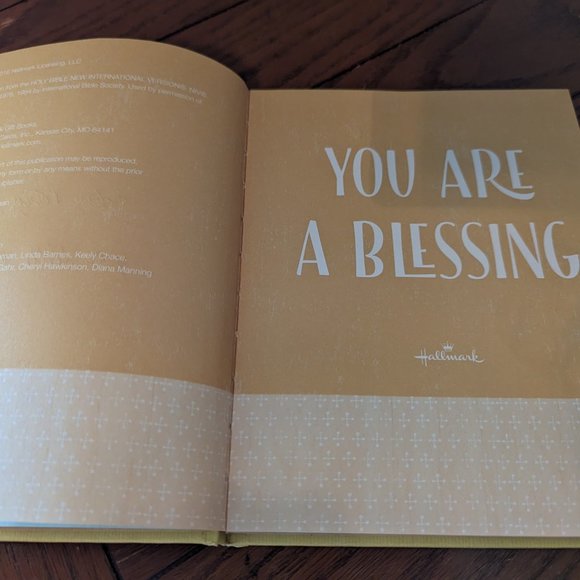 Hallmark You Are a Blessing Gift Book with Removable Cross Inscription For Craft - Picture 4 of 8